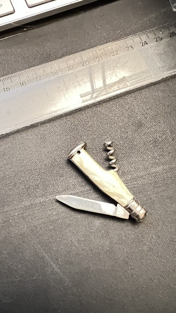 Canif Richland Sheffield England – Image 2